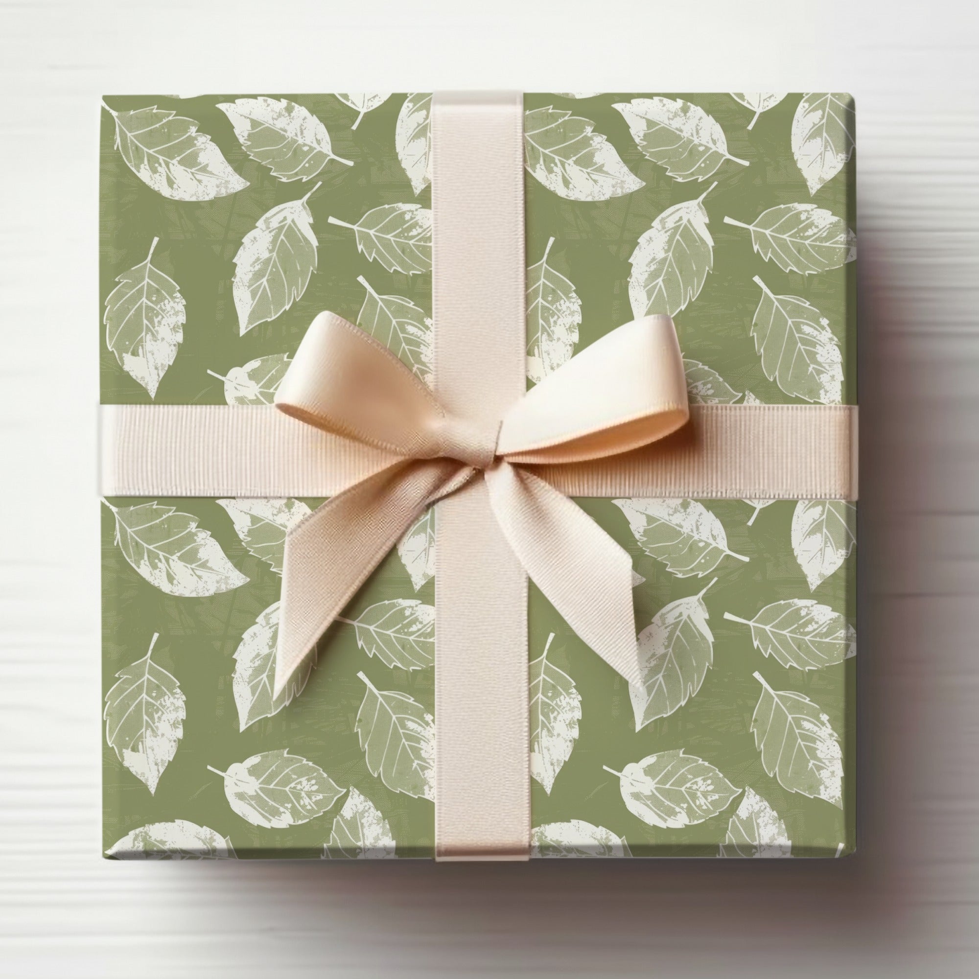 Elegant Leafy Patterned Gift Box with Ribbon