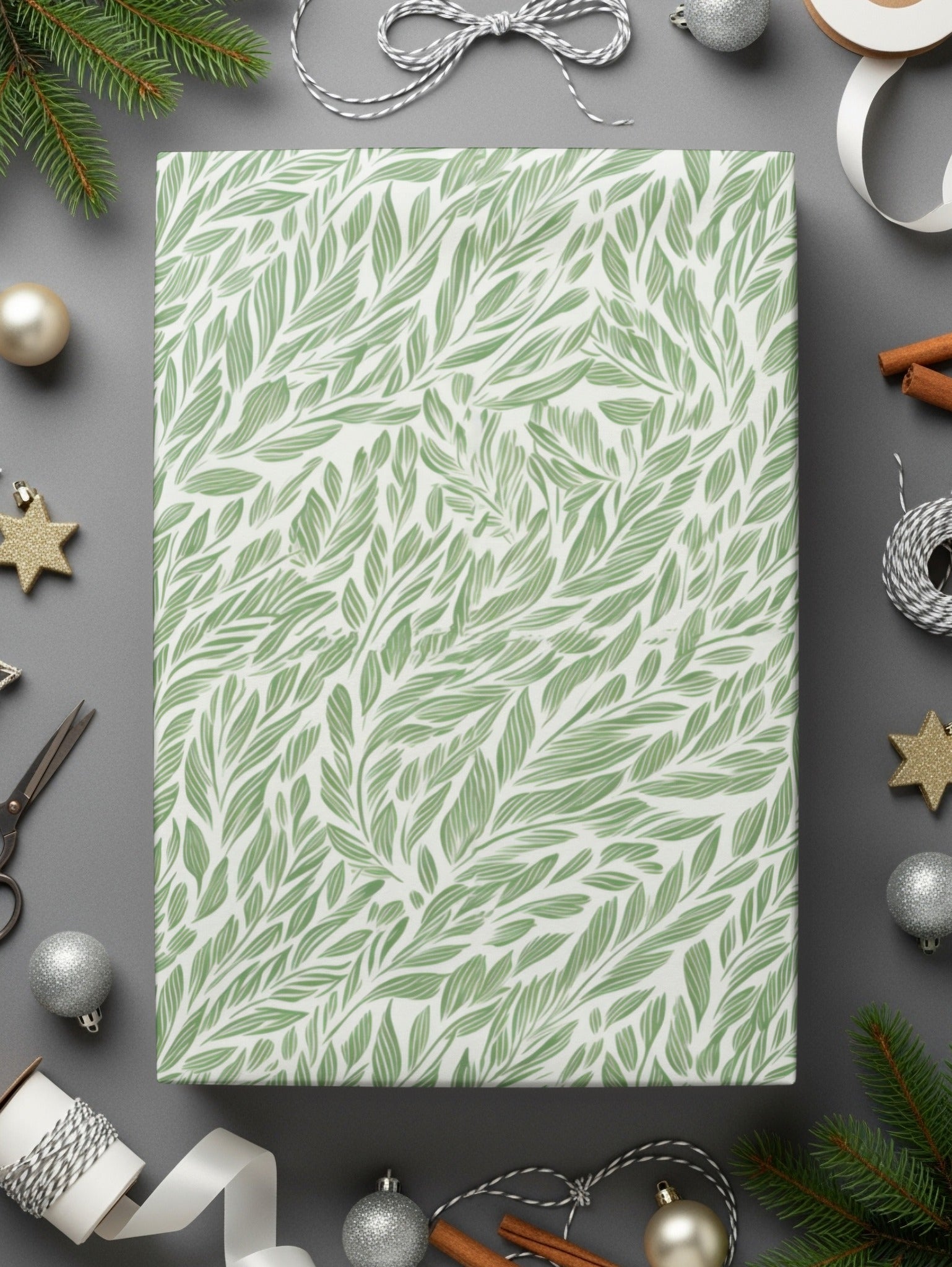 Elegant Green Leaf Pattern Gift Wrapping Paper