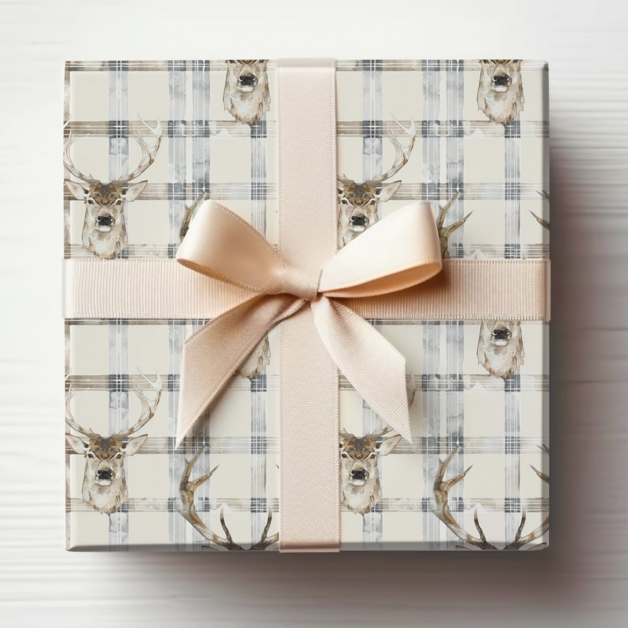 Elegant Deer Plaid Pattern Decorative Gift Wrap