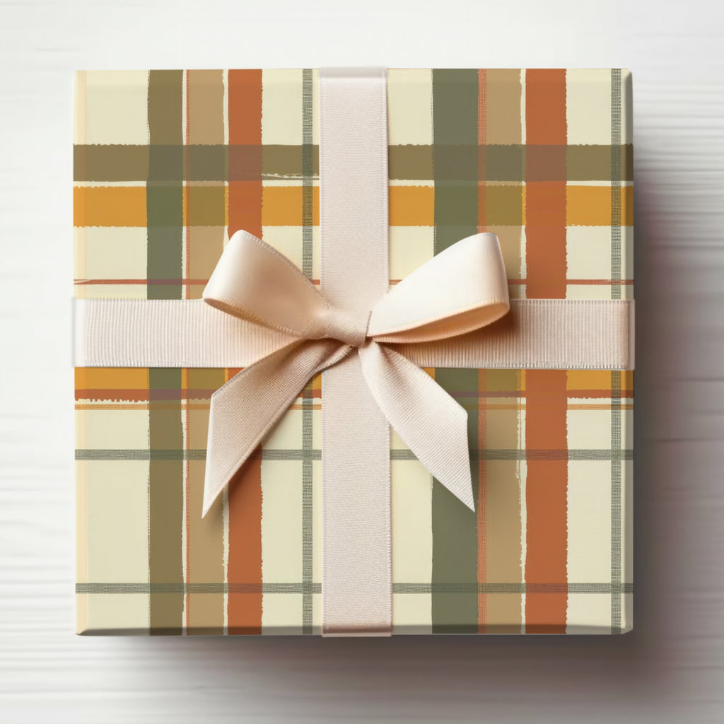 Elegant Plaid Gift Box with Beige Ribbon Bow