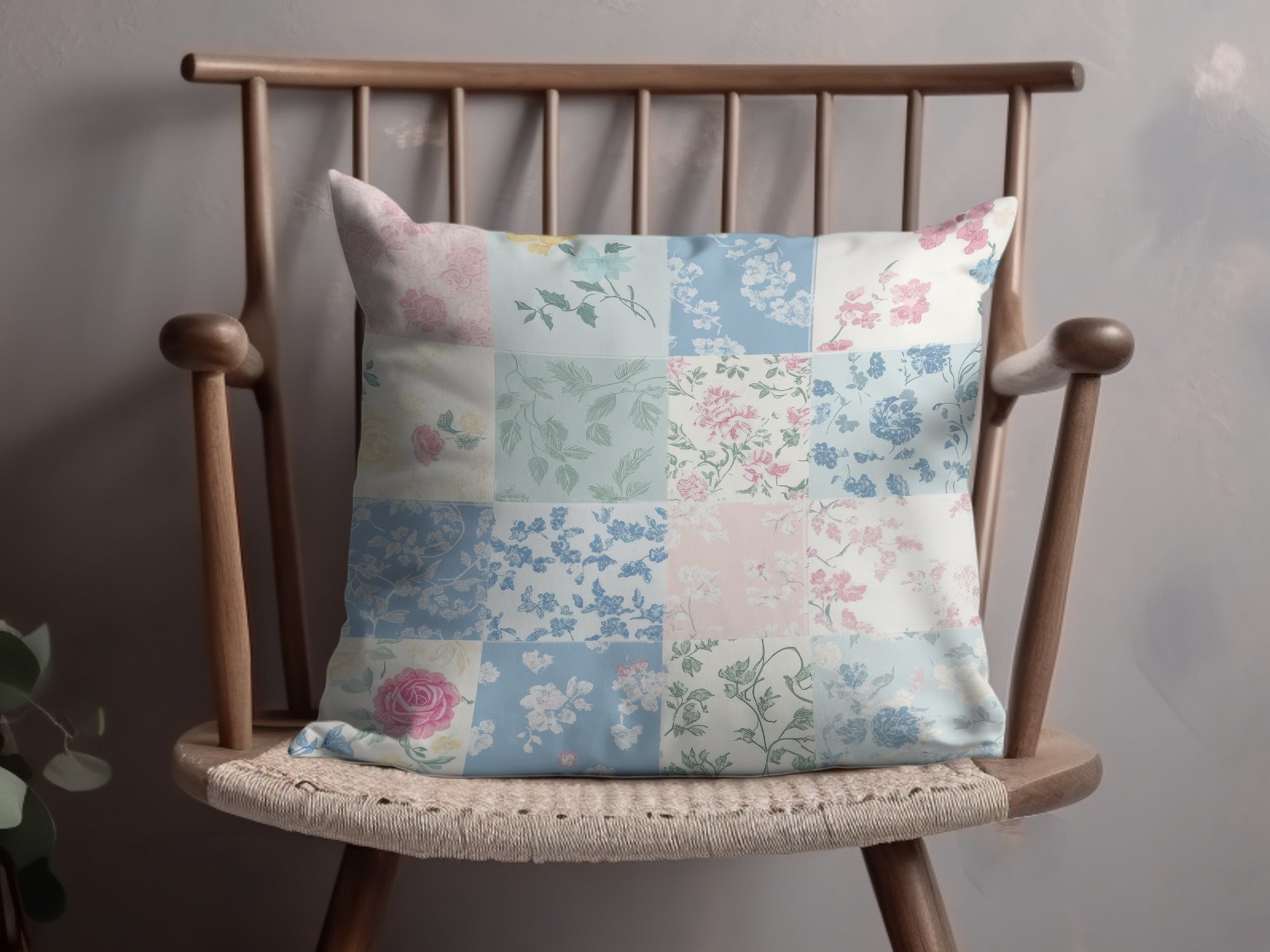 Patchwork Floral Throw Pillow with Vintage Design Pillow