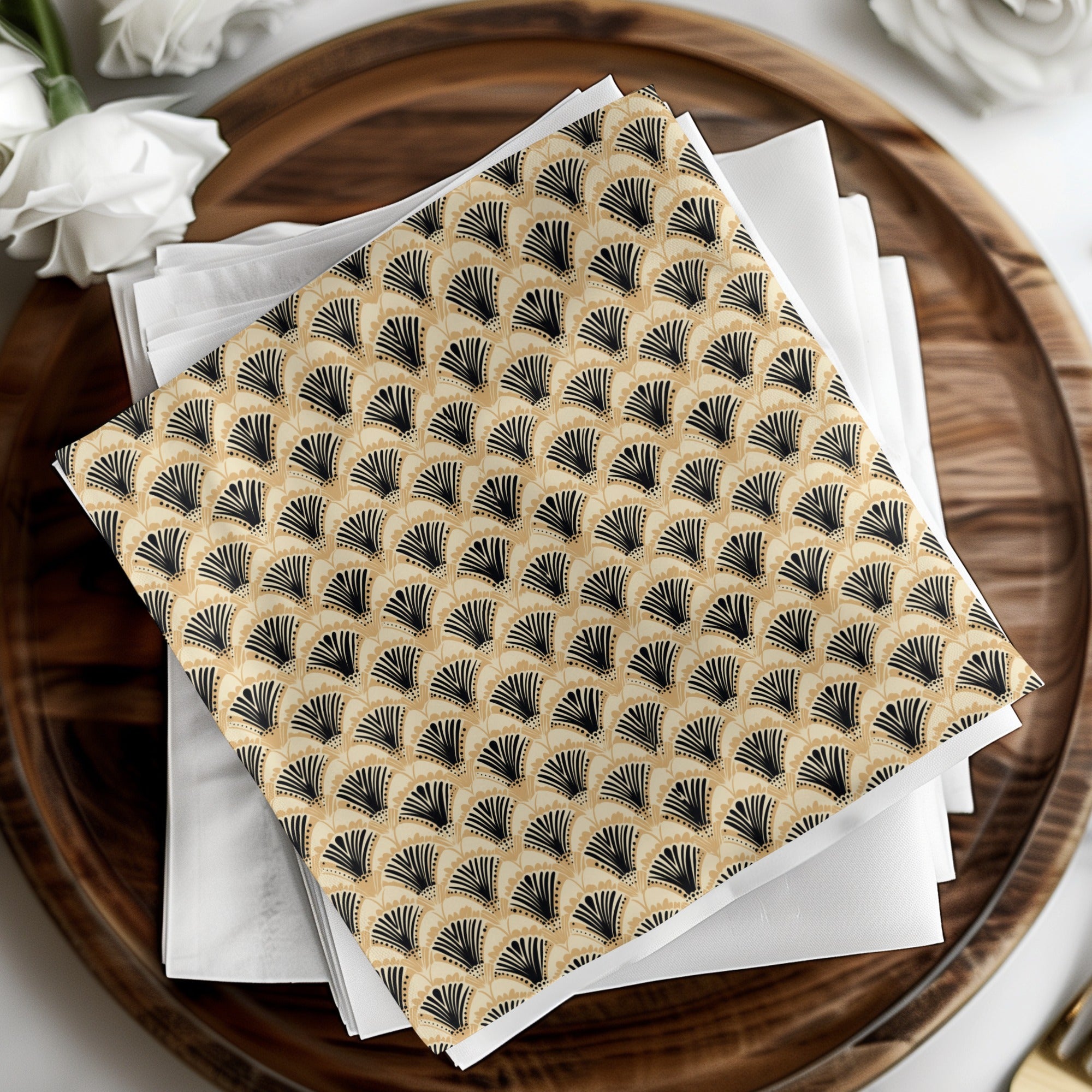 Elegant Gold and Black Patterned Napkin Set