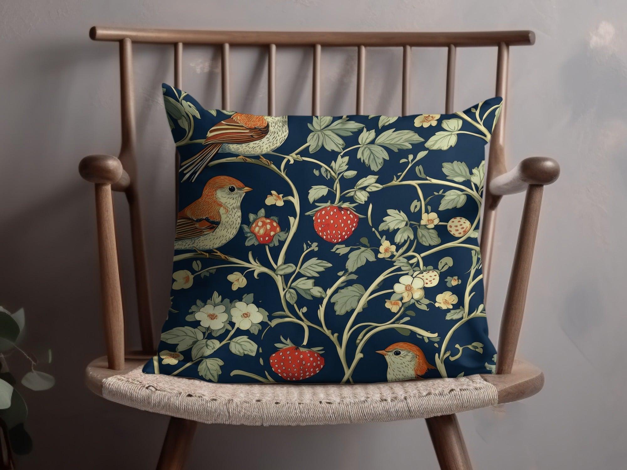 Bird Strawberry Digital Pattern, Seamless Tileable Design, Vintage Inspired Paper, Fabric Print, Floral, JPEG Files - Moore and Mountain