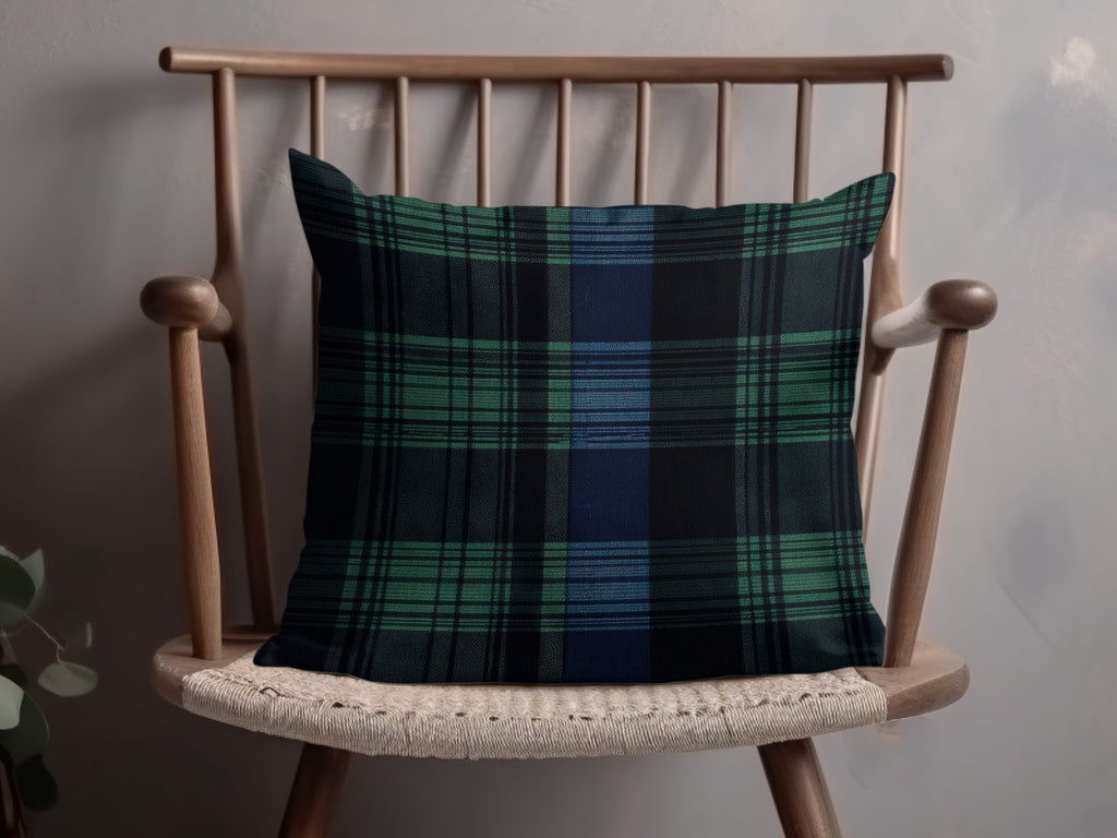 Black and Green Tartan Seamless Digital - Moore and Mountain
