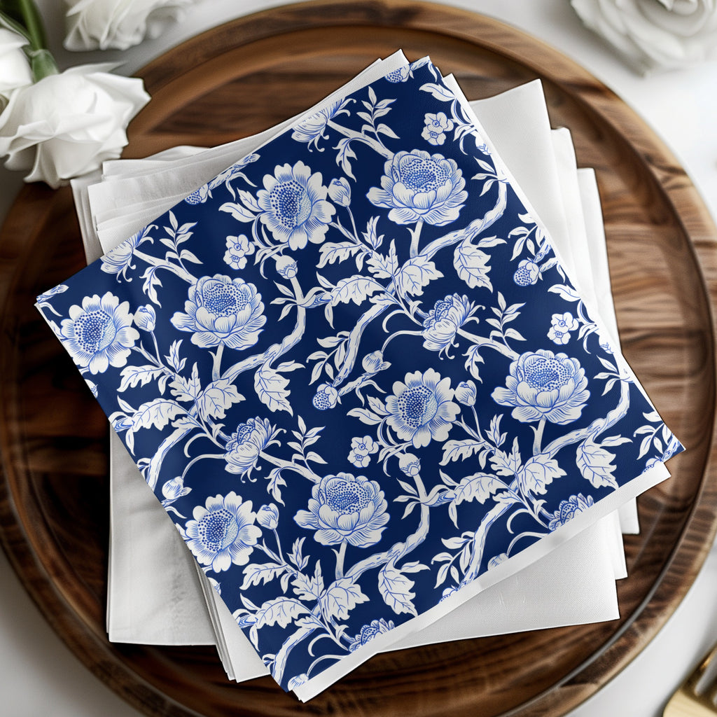 Elegant Floral Blue and White Pattern Print napkins