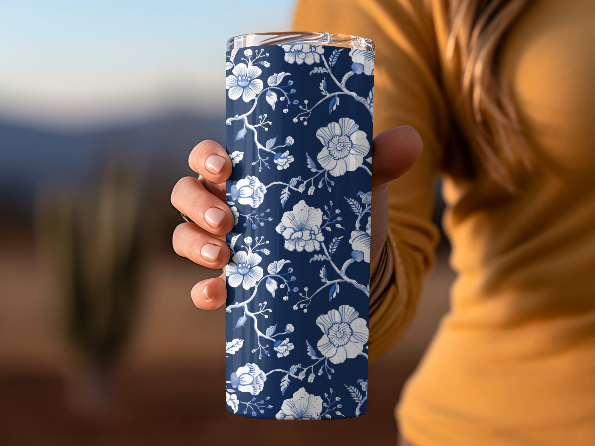 Elegant Blue Floral Insulated Tumbler for Everyday Use
