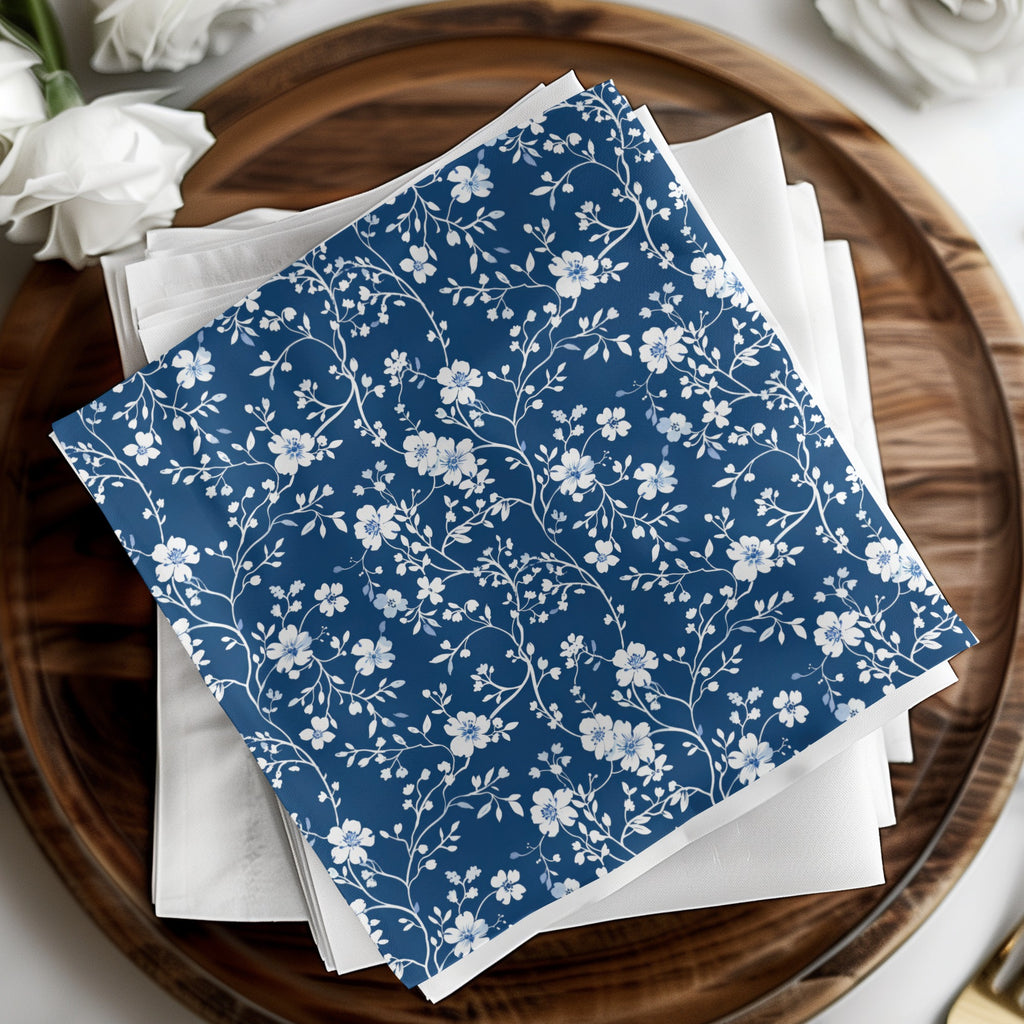 Elegant Blue and White Floral Pattern Napkin Pack