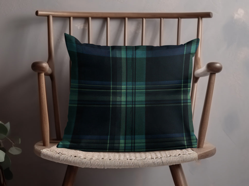 Dark Blue And Green Color Men's Seamless Tartan Pattern - Moore and Mountain
