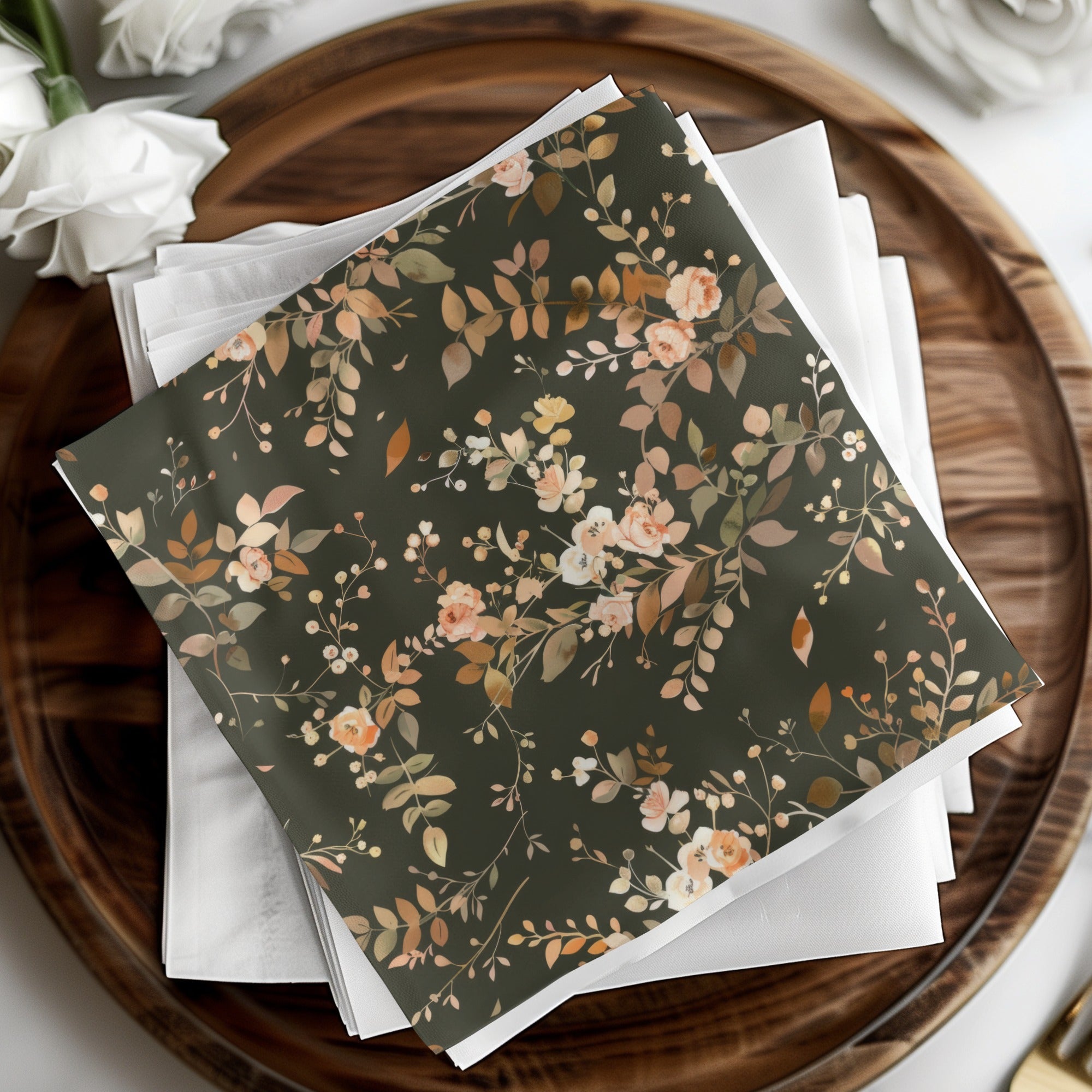 Elegant Floral Pattern Napkins for Stylish Table Settings