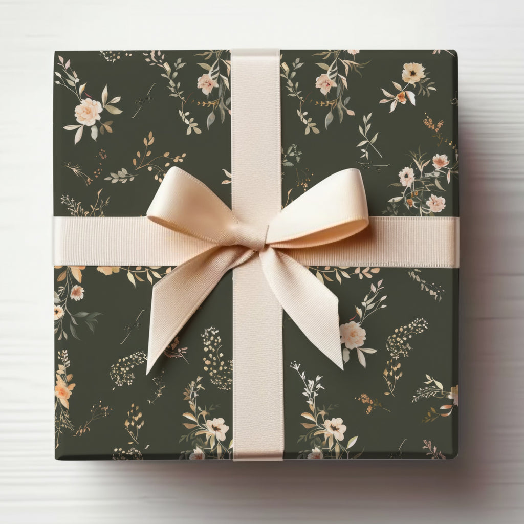 Elegant Floral Gift Box with Ribbon Bow Design