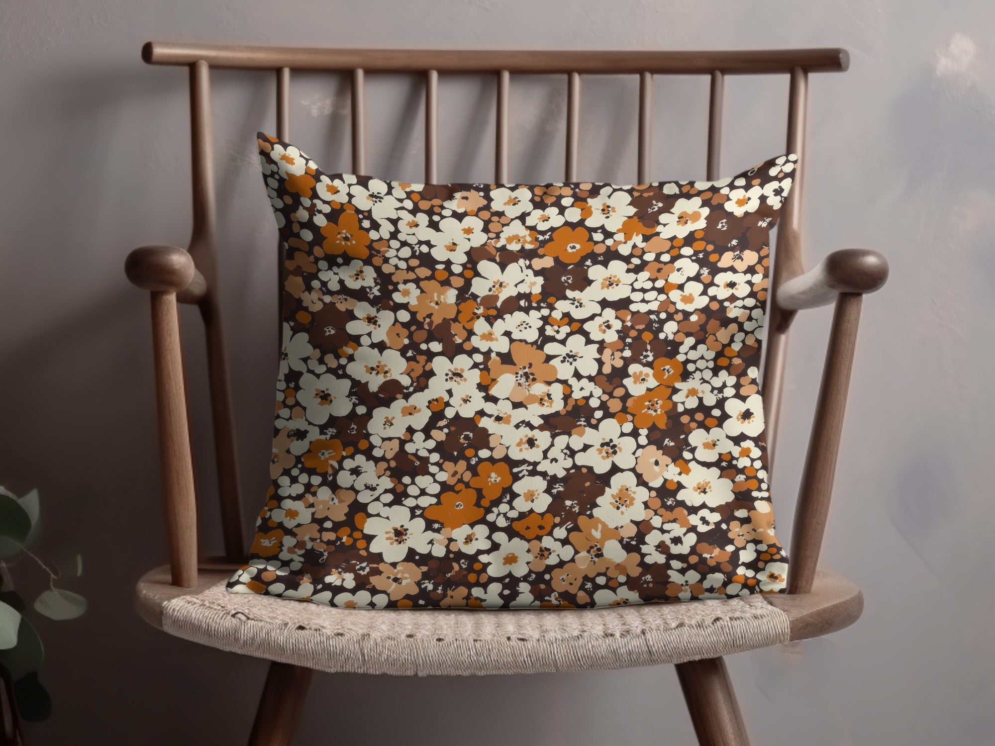 Vintage Floral Print Decorative Throw Pillow