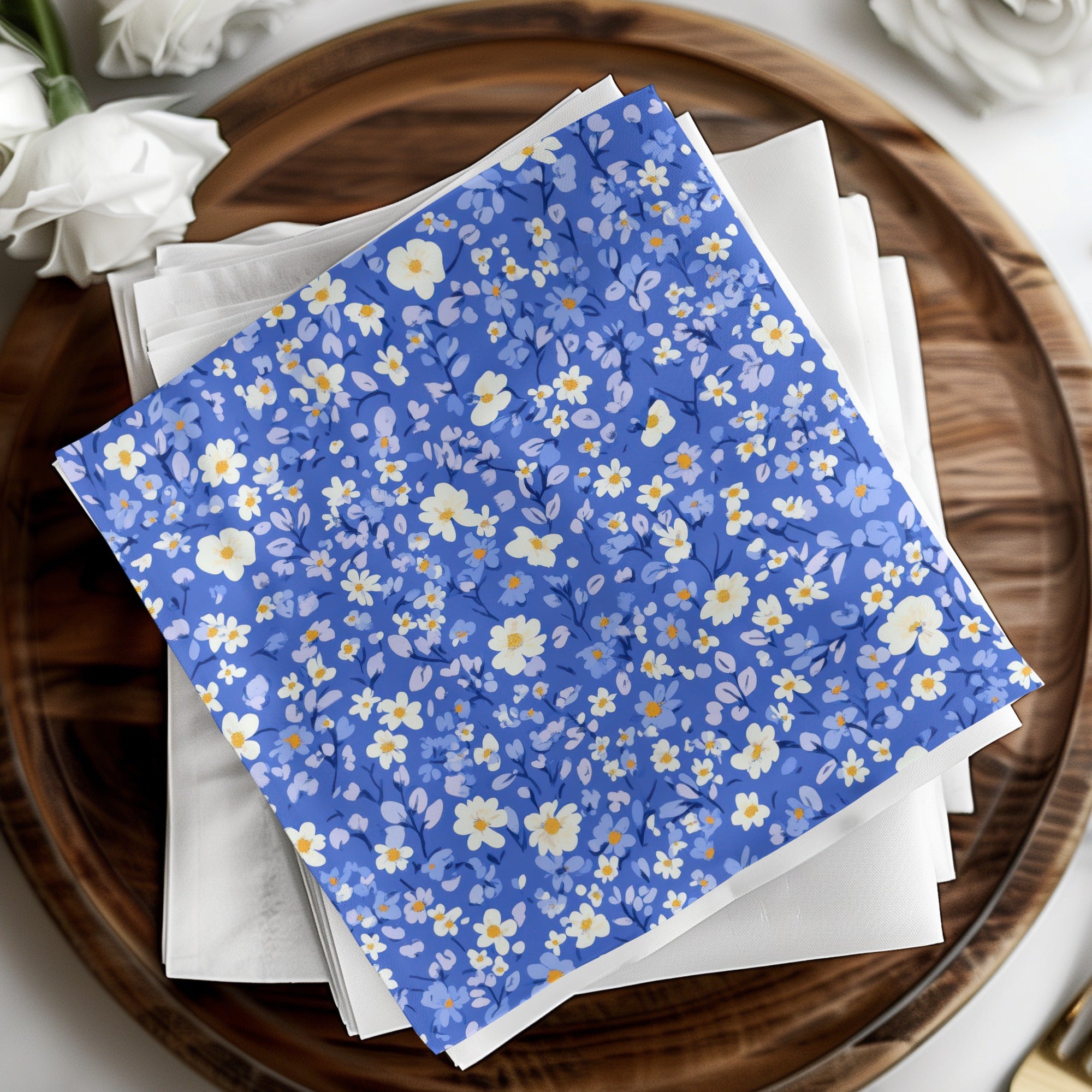Floral Blue and White Patterned Decorative Napkins