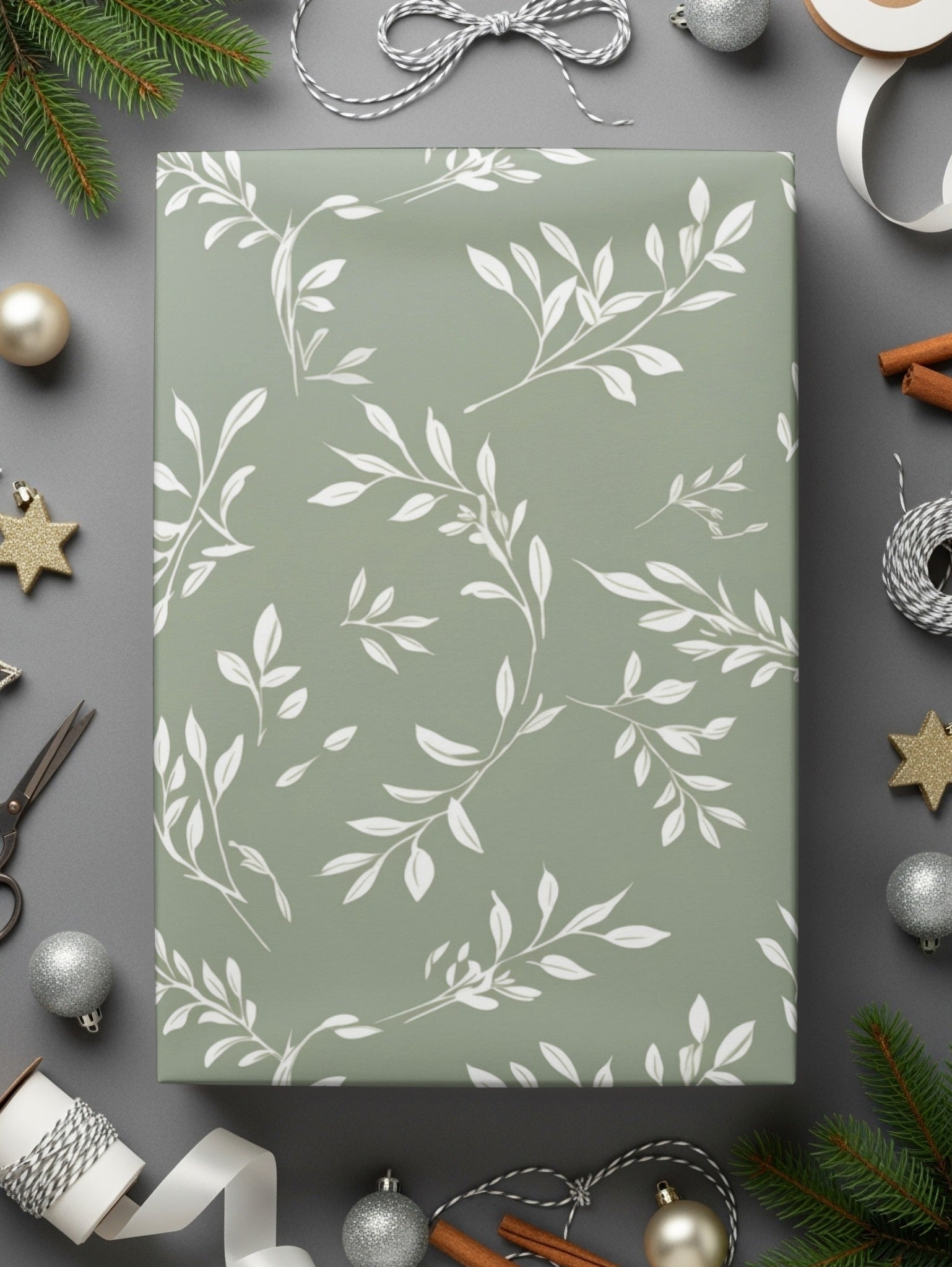 Elegant Green Botanical Leaves Pattern Wrapping Paper