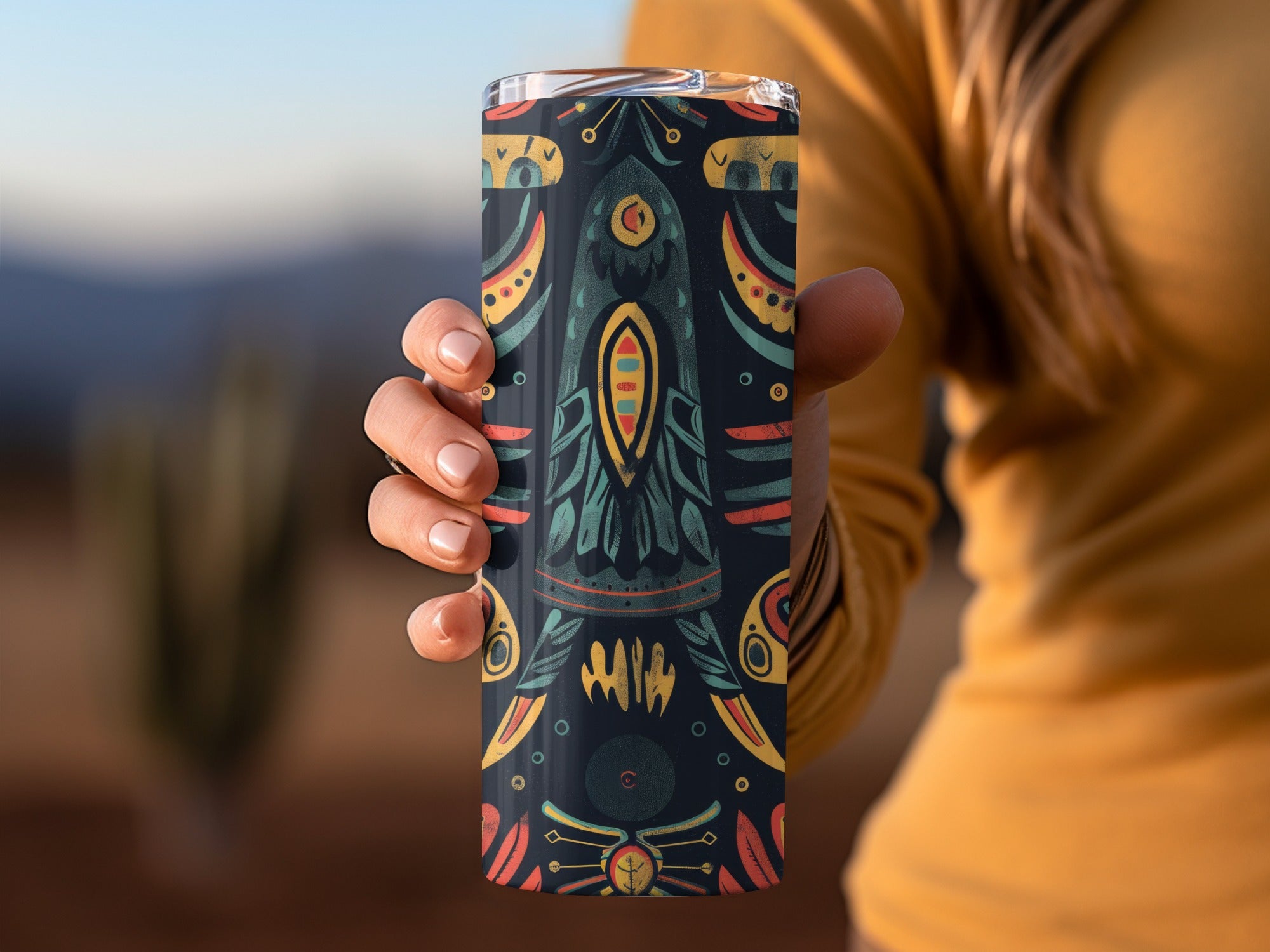 Stylish Abstract Design Travel Mug for Everyday Use