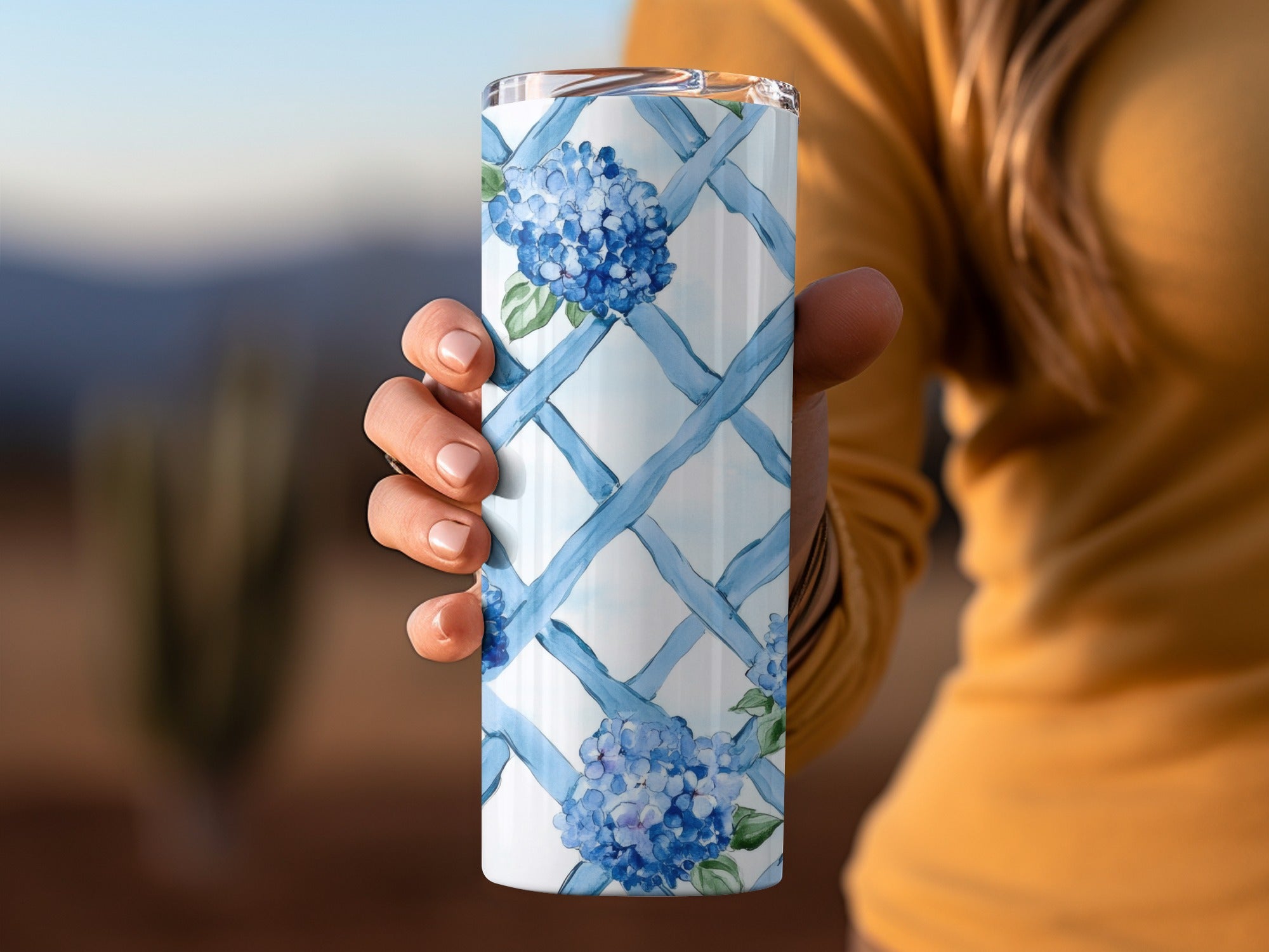 Hydrangeas on Trellis Seamless Grandmillenial Digital - Moore and Mountain