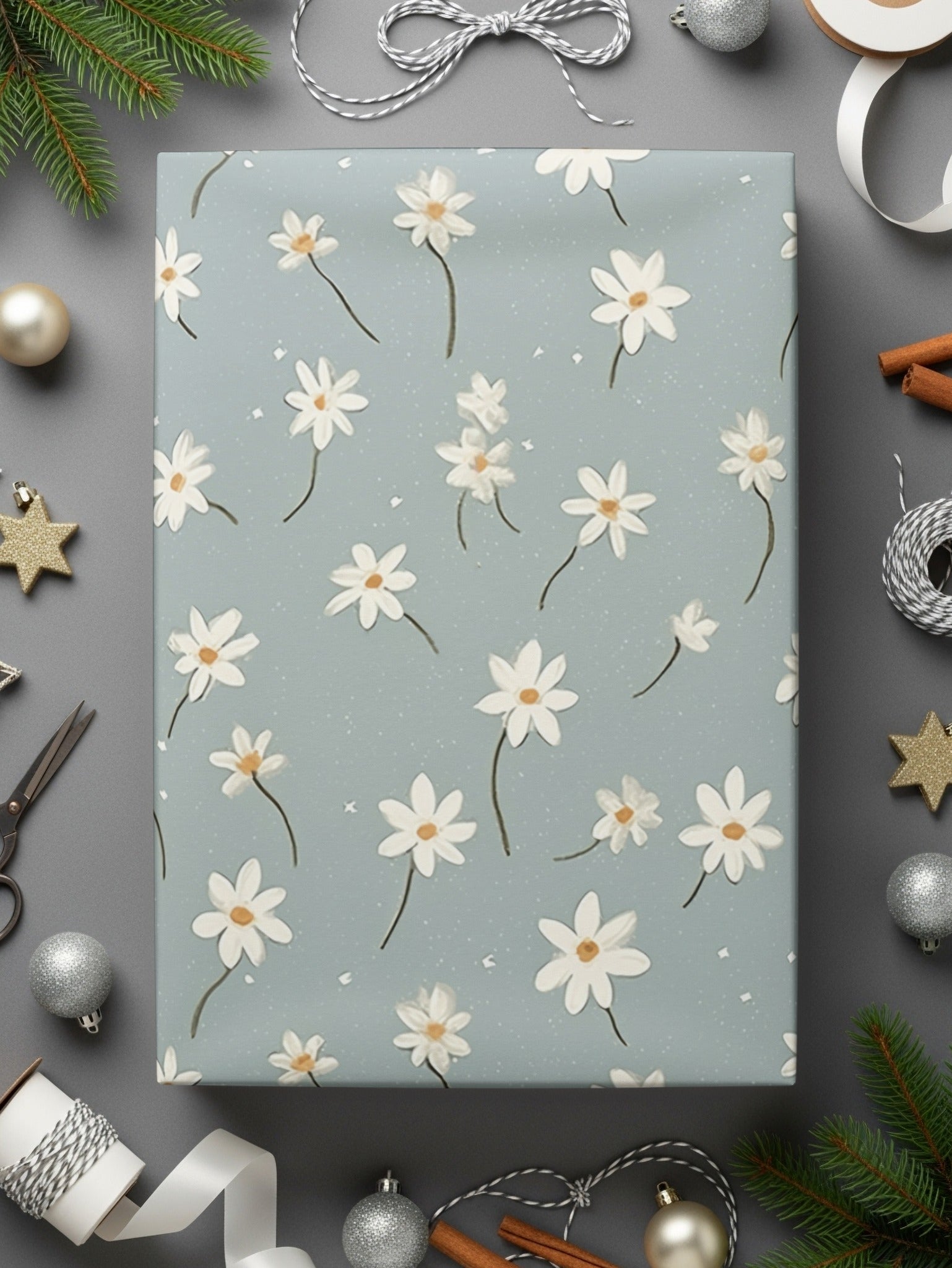 Elegant Daisy Patterned Gift Wrapping Paper for Special Gifts