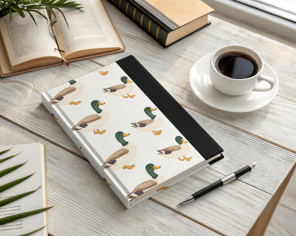 Mallard Duck Seamless Pattern, Charming Duck Pattern Artistic Design Seamless Repeat Digital - Moore and Mountain
