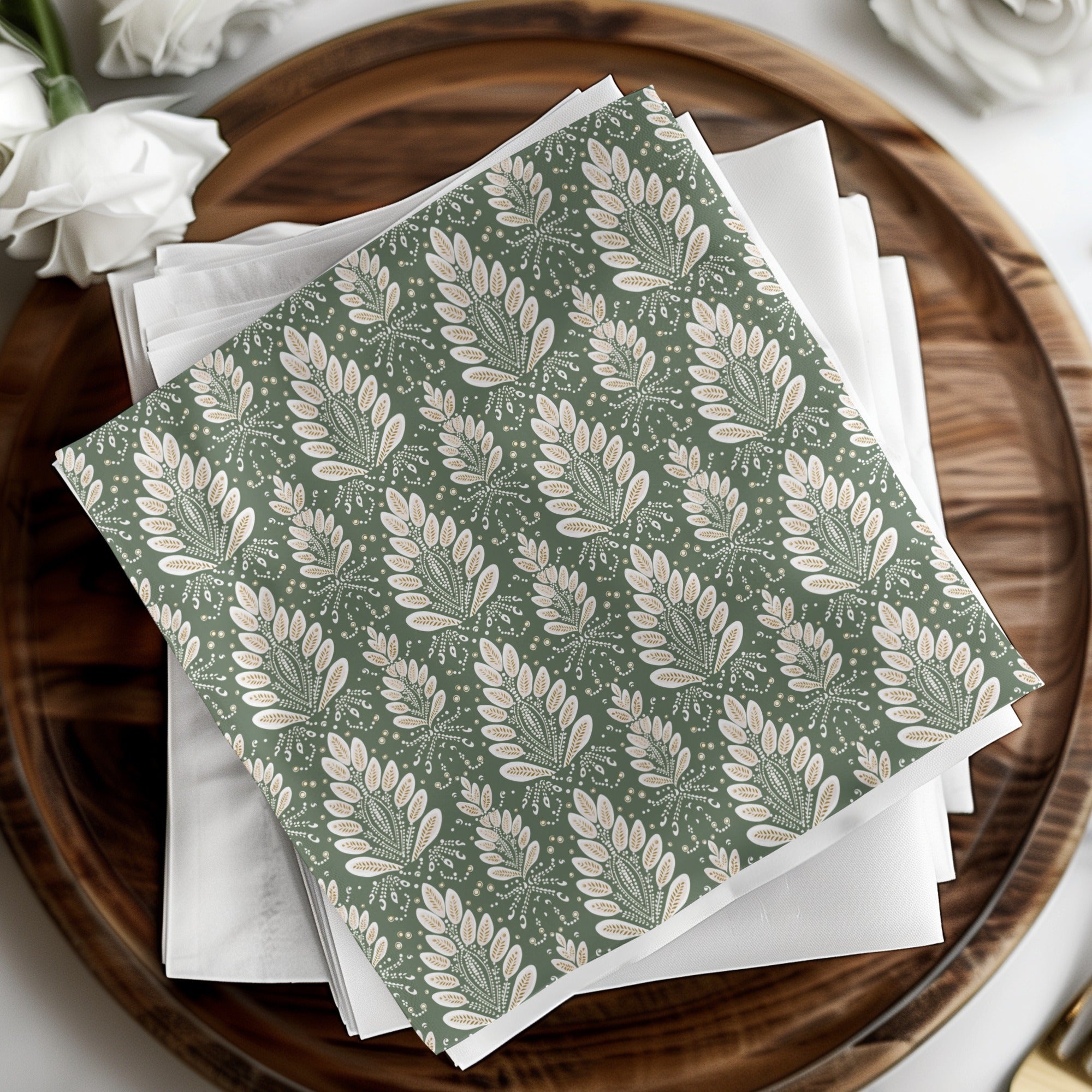 Elegant Green Floral Pattern Decorative Napkins Set