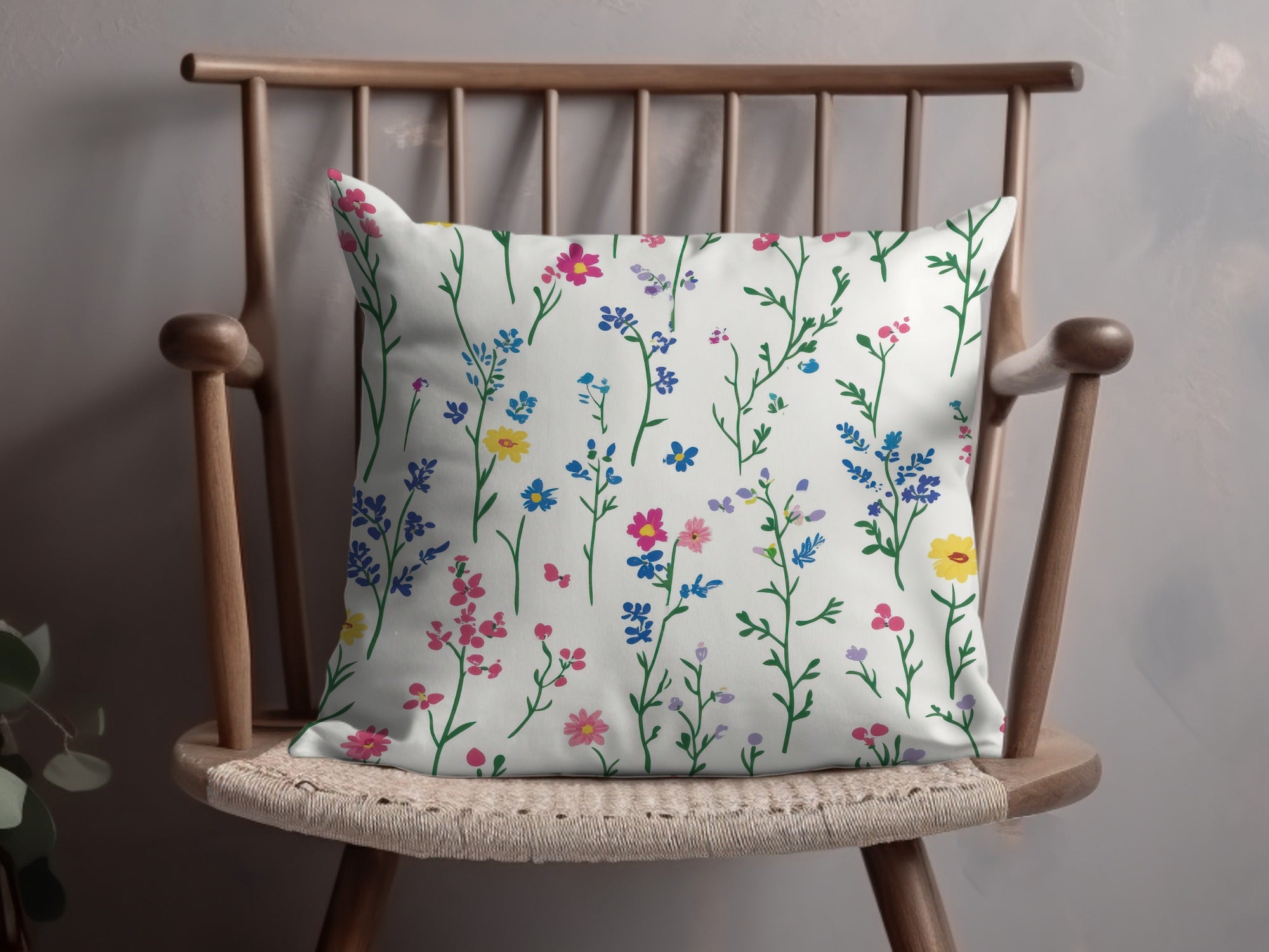 Floral Patterned Decorative Cushion for Home Decor