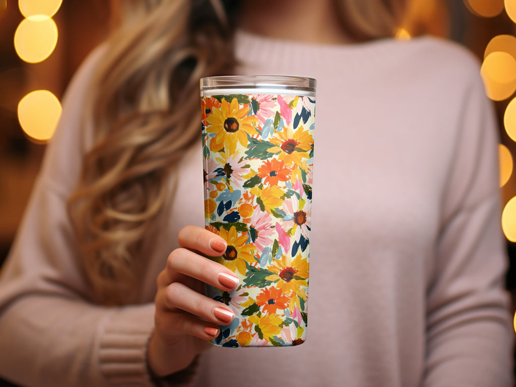 Bright Floral Patterned Tumbler for Stylish Beverage Drinking