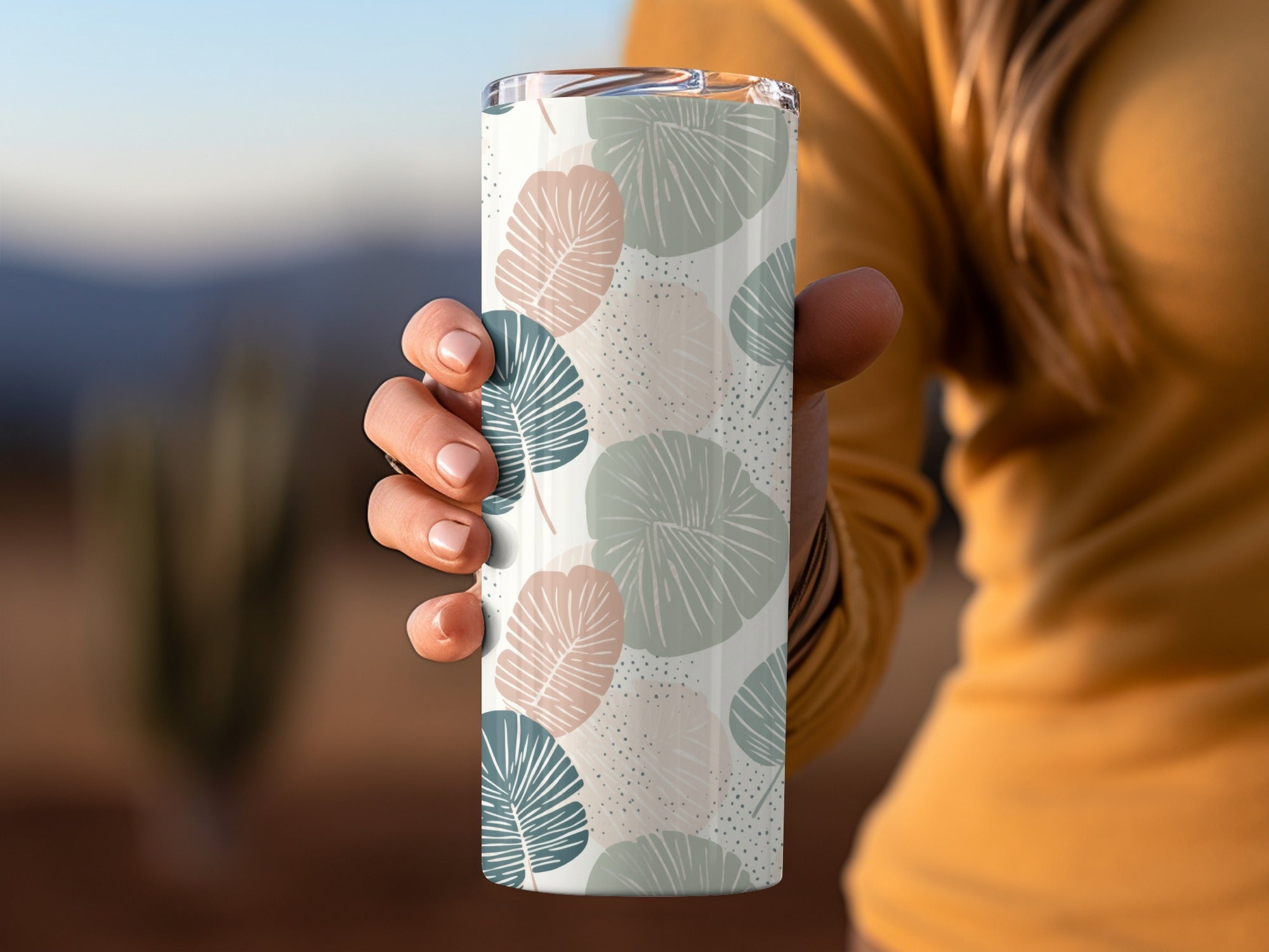 Elegant Floral Insulated Travel Tumbler for Beverage