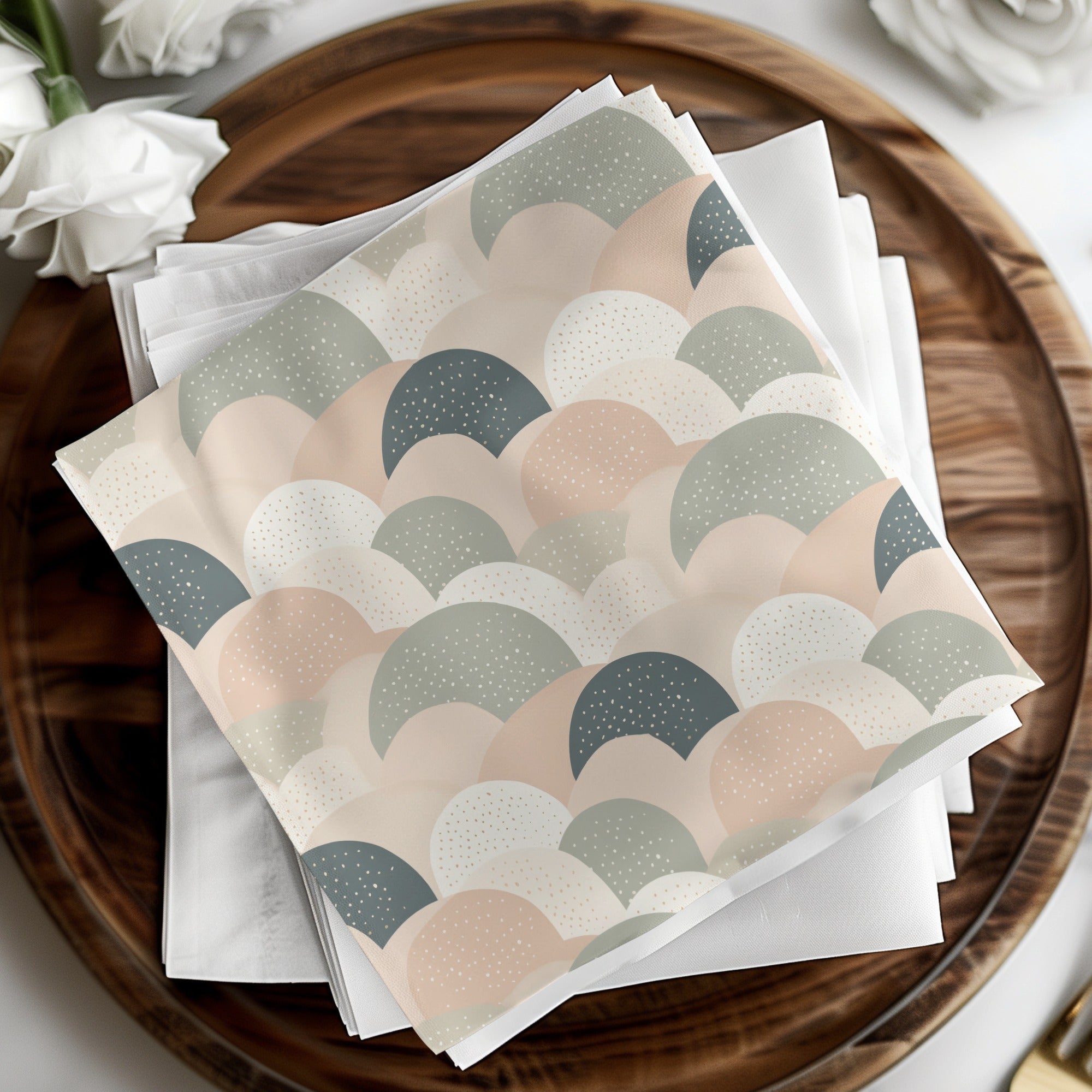 Pastel Geometric Scallop Patterned Napkin Set