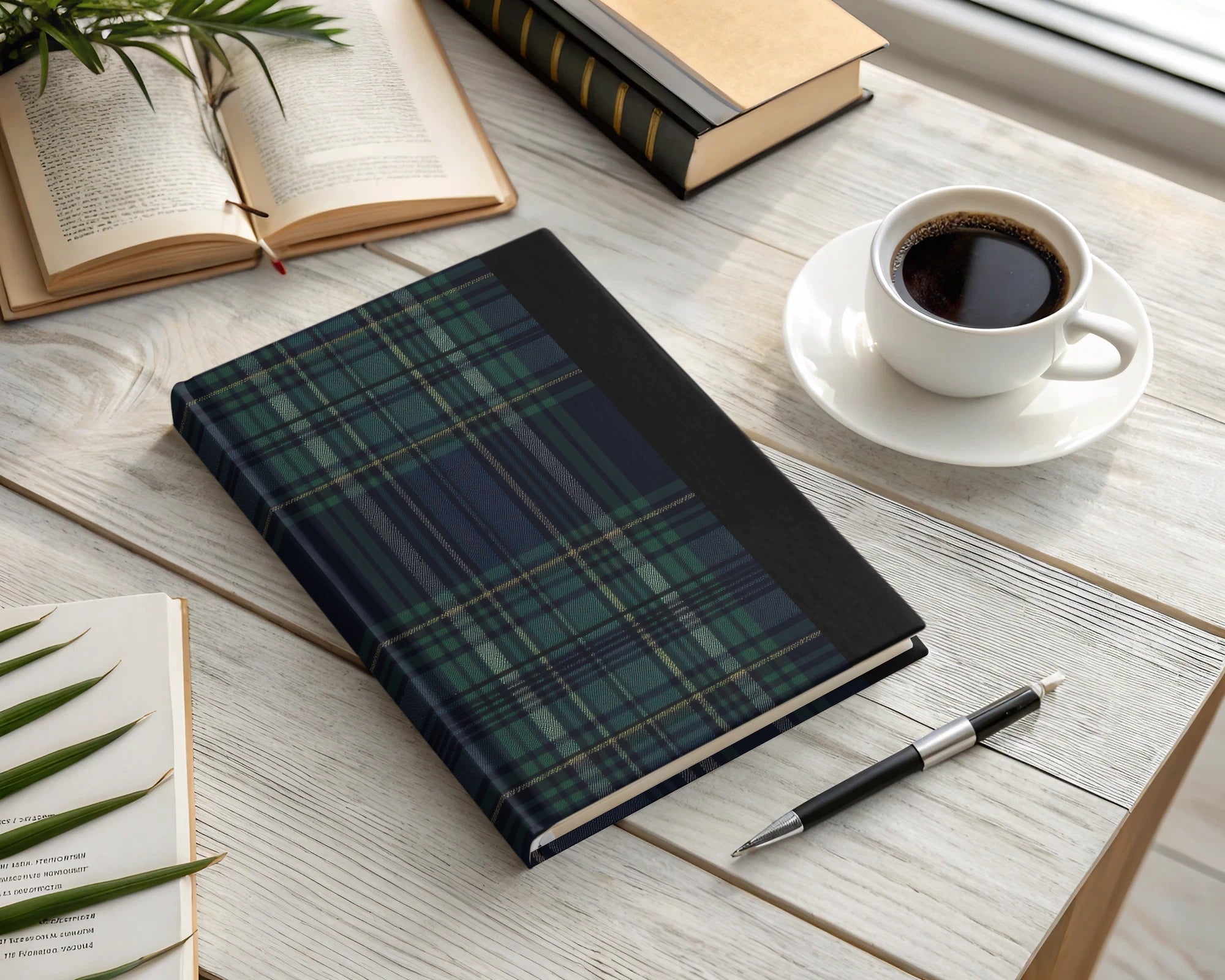 Seamless Navy Blue Tartan Pattern - Moore and Mountain