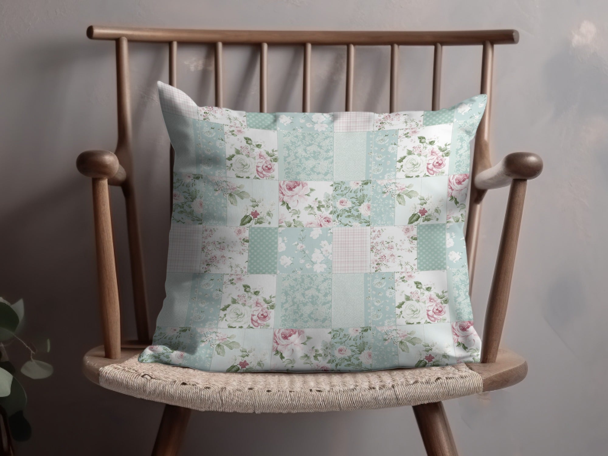 Vintage Floral Patchwork Decorative Pillow product