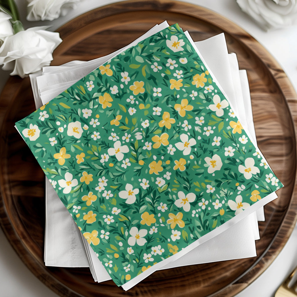 Vibrant Green Floral Pattern Decorative Napkin Set