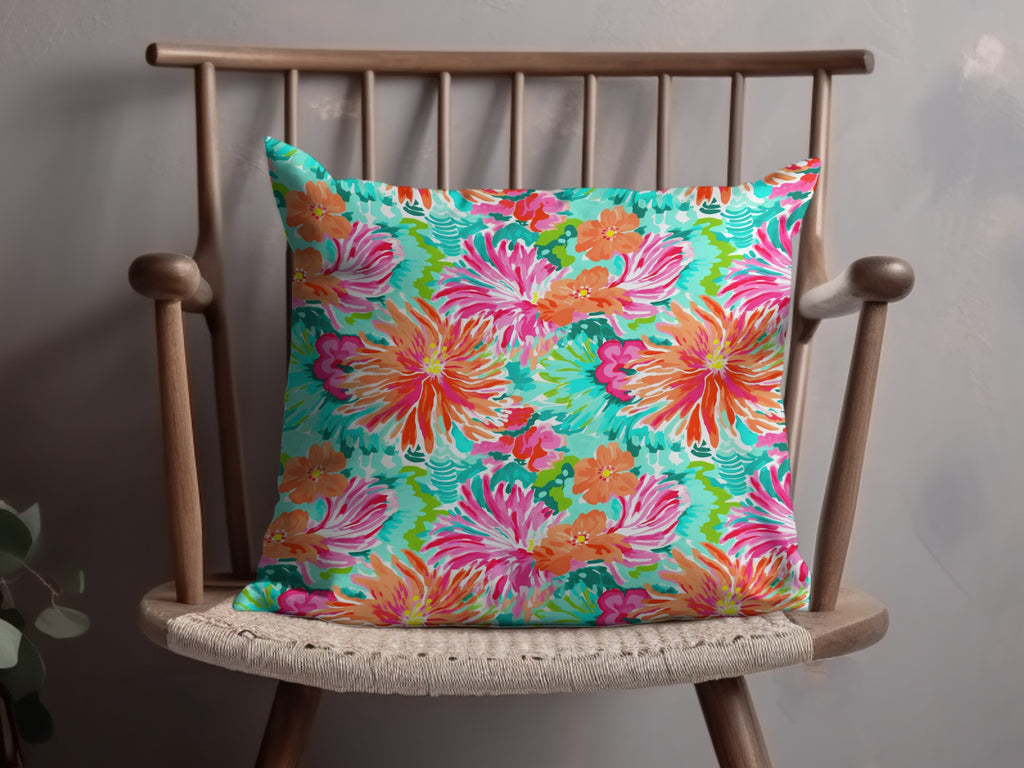 Vibrant Tropical Floral Pattern Decorative Pillow Cover
