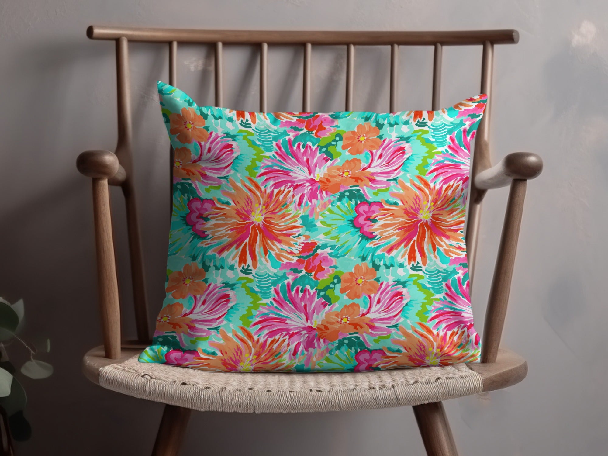 Vibrant Tropical Floral Pattern Decorative Pillow Cover
