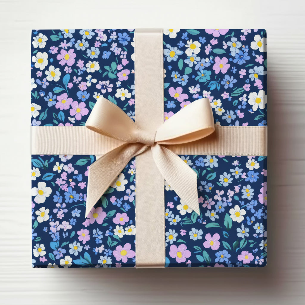 Elegant Floral Pattern Gift Box with Ribbon Design