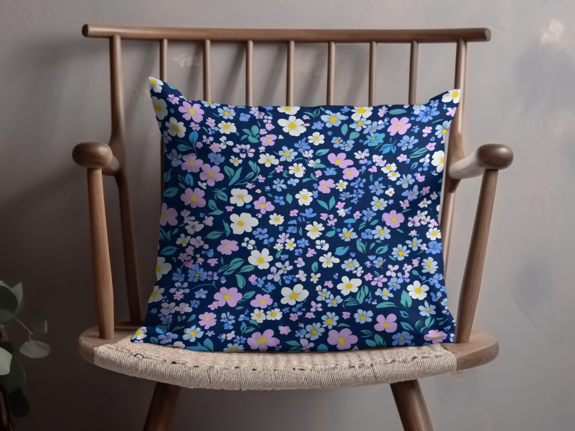Floral Pattern Decorative Cushion for Home Decor