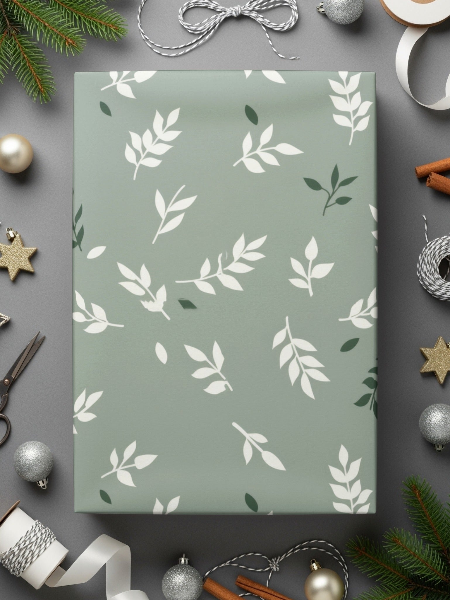 Elegant Green Leaf Patterned Gift Wrap for Any Occasion