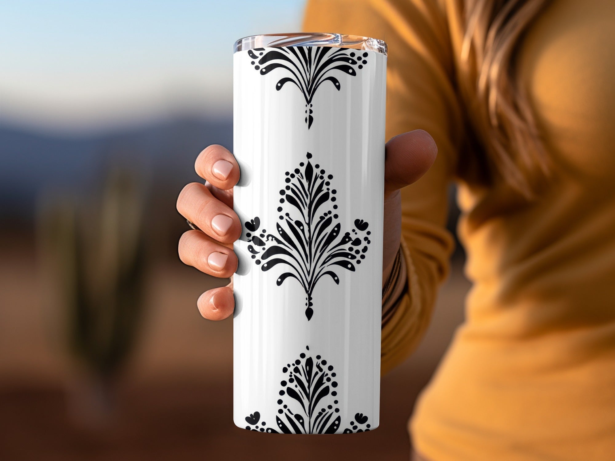 Black and White Abstract Doodle Art, Geometric Art Nouveau Seamless Pattern - Moore and Mountain