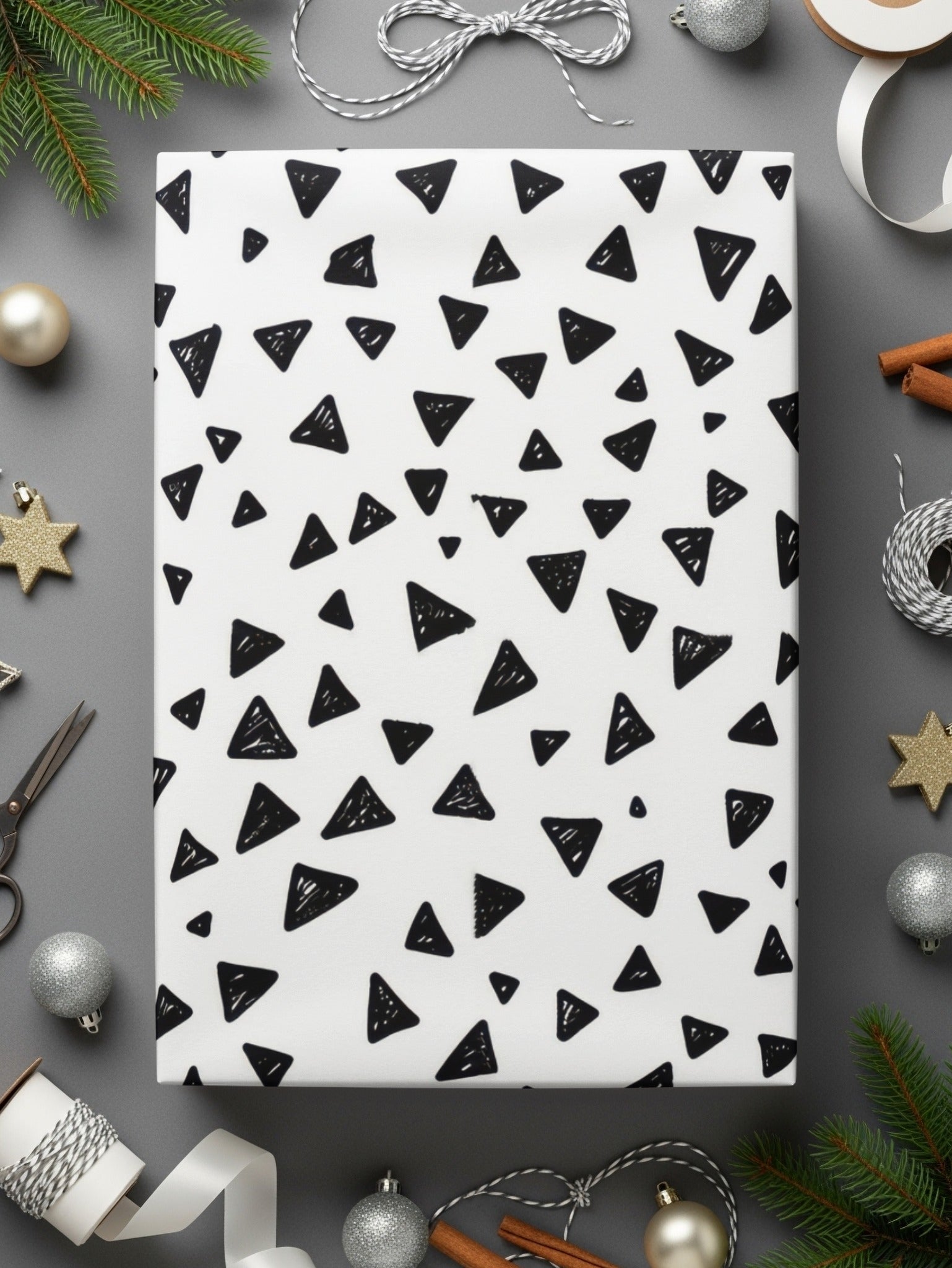 Black and White Abstract Triangles Doodle Pattern Texture, Modern Background, Scrapbook Paper, Printable Pattern - Moore and Mountain