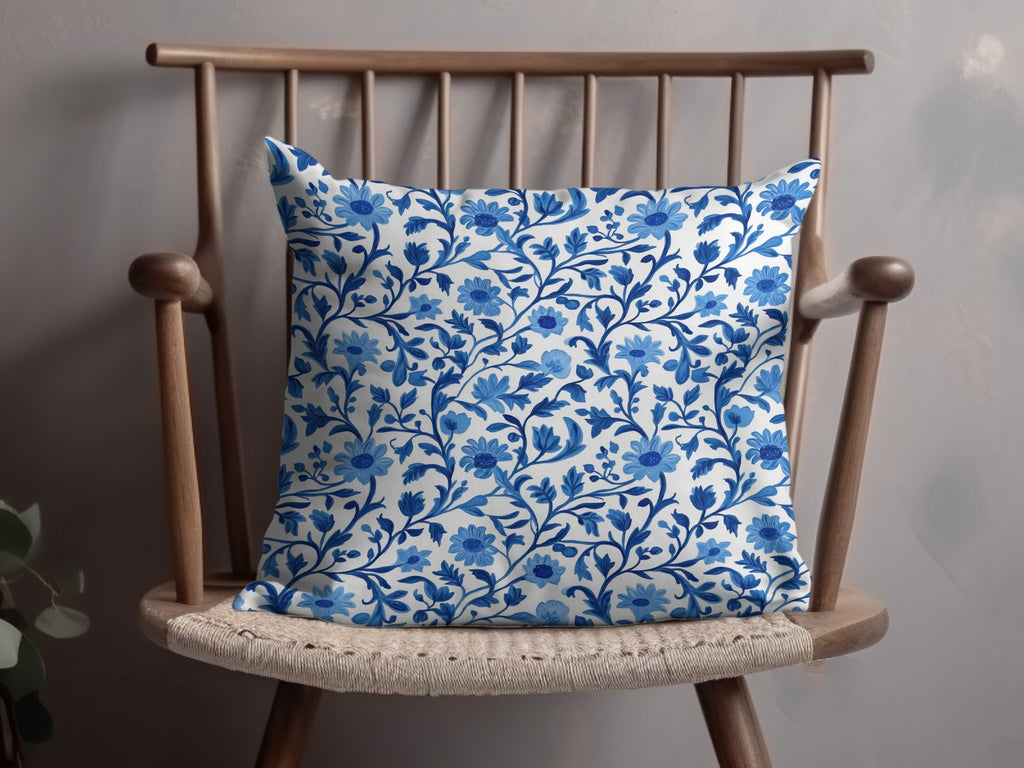 Chinoiserie Elegant Floral Pattern in Blue and White Delicate Style Digital - Moore and Mountain