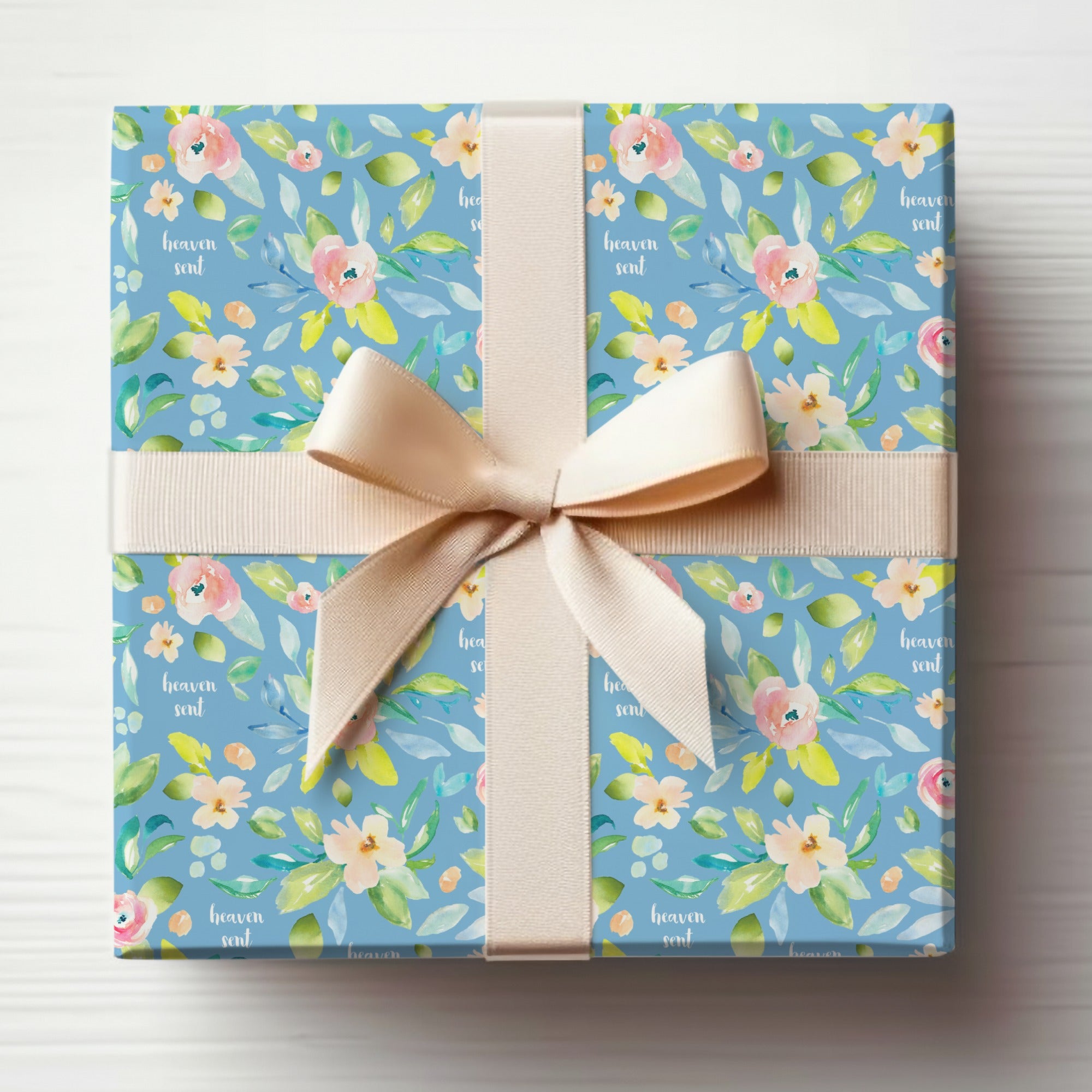 Elegant Floral Gift Box with Bow for Any Occasion