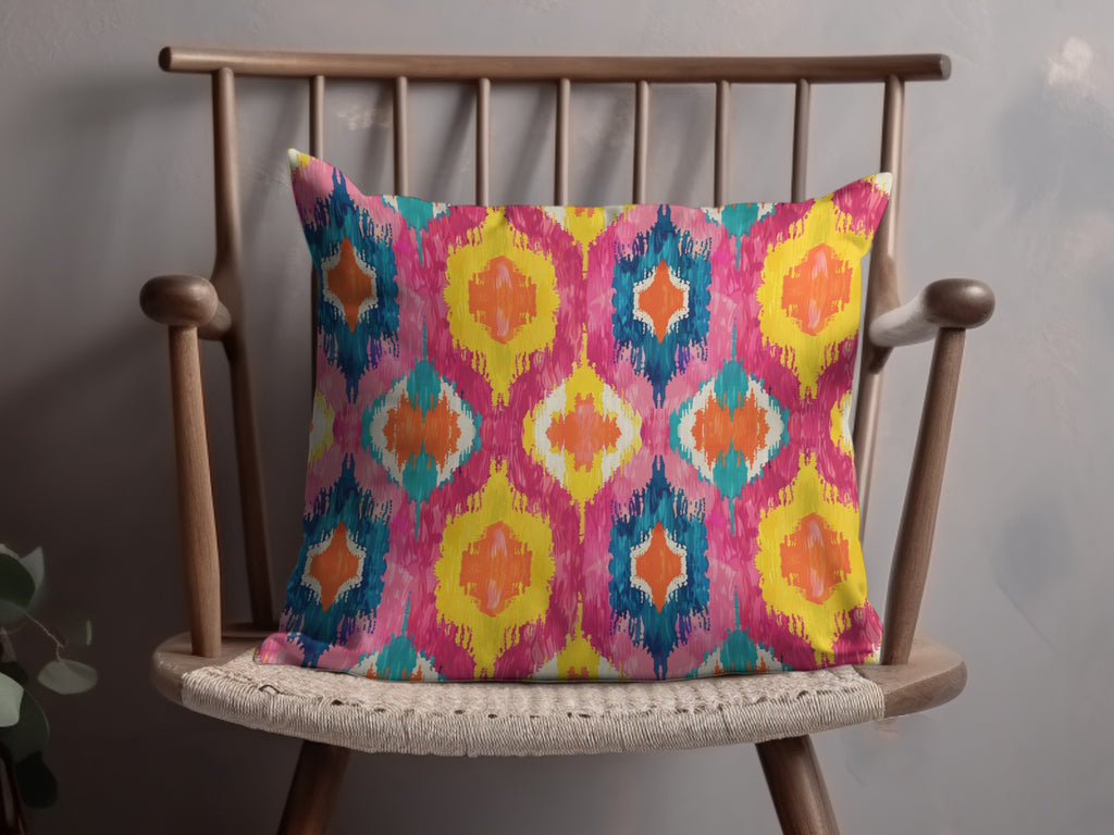 Colorful Geometric Pattern Decorative Cushion product