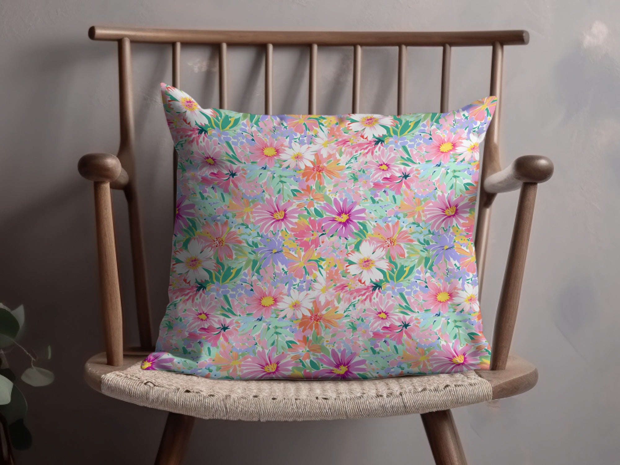 Vibrant Floral Pattern Throw Pillow for Home Decor