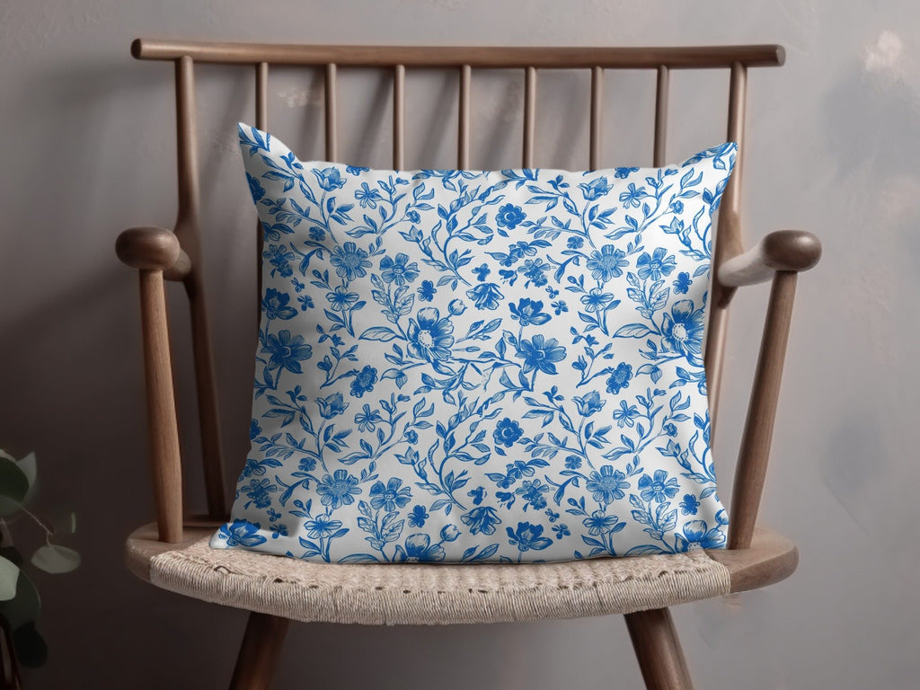 Seamless Chinoiserie Blue Botanical Floral Pattern Modern Seamless Toile Blue and White - Moore and Mountain