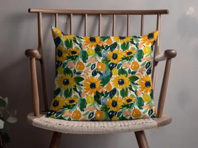 Sunflower and Leaves Pattern Decorative Cushion Pillow
