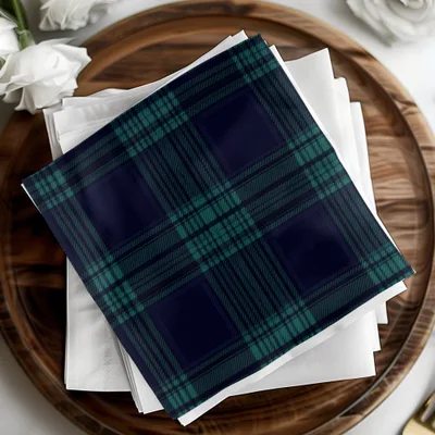 Black and Green Tartan Seamless Pattern Digital - Moore and Mountain