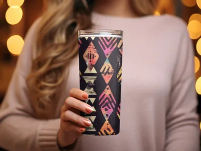 Vibrant Geometric Pattern Travel Mug for Beverages