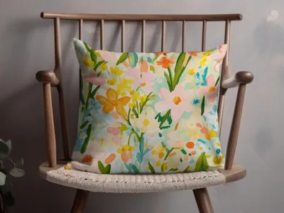 Vibrant Floral Bloom Design Pillow for Home Decor