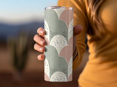 Stylish Patterned Travel Mug for Beverages on the Go