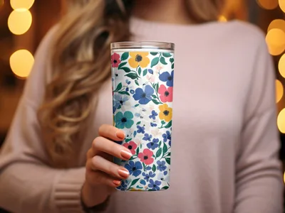 Floral Pattern Insulated Tumbler Perfect for Beverages