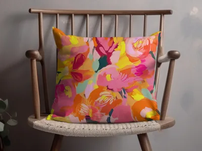 Vibrant Abstract Floral Design Throw Pillow