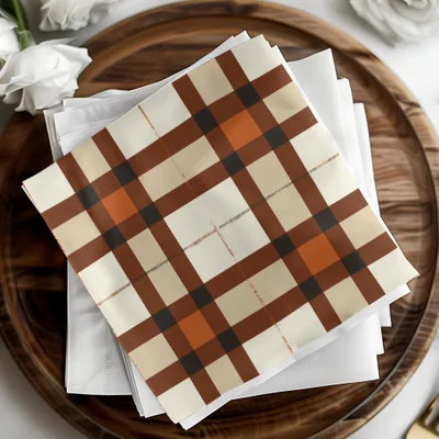 Plaid Pattern Napkins for Elegant Dining Settings