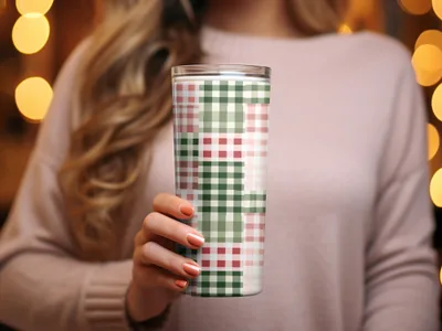 Stylish Festive Plaid Tumbler for Hot and Cold Drinks